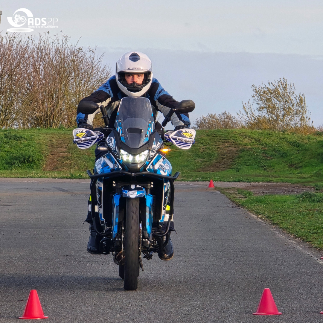 Formation moto 8.png